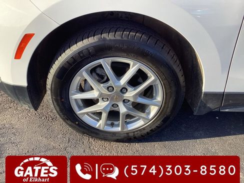 Used 2024 Chevrolet Equinox LT FWD image 35