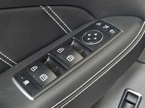 Used 2018 Mercedes-Benz GLE 63 AMG S image 24