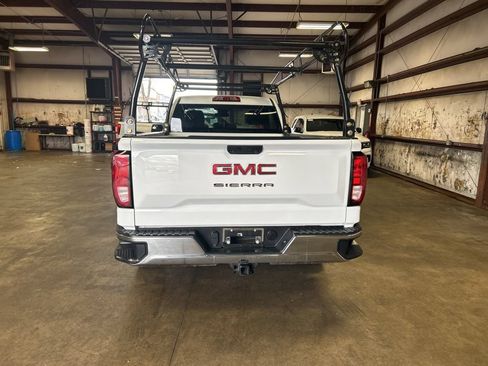 Used 2024 GMC Sierra 1500 Pro w/ Pro Value Package RWD image 4