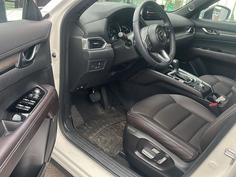 Used 2024 MAZDA CX-5 Signature AWD/4WD image 8