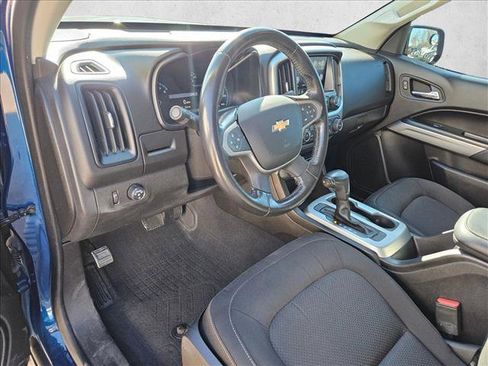 Used 2019 Chevrolet Colorado LT w/ LT Convenience Package image 16