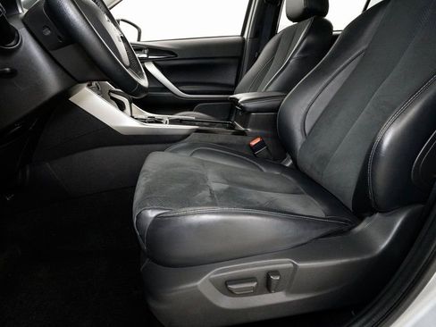 Used 2023 Mitsubishi Eclipse Cross SE image 9