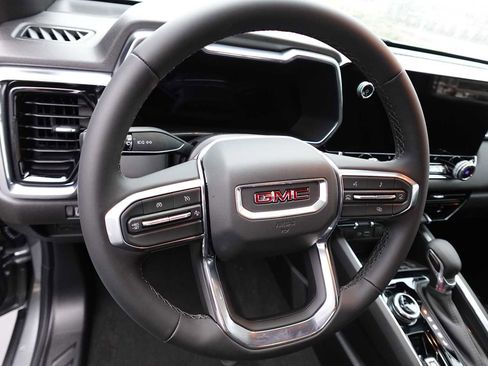 New 2026 GMC Canyon Elevation w/ Convenience Package image 13