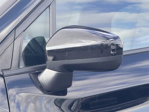 Used 2022 Subaru Ascent Onyx Edition image 11