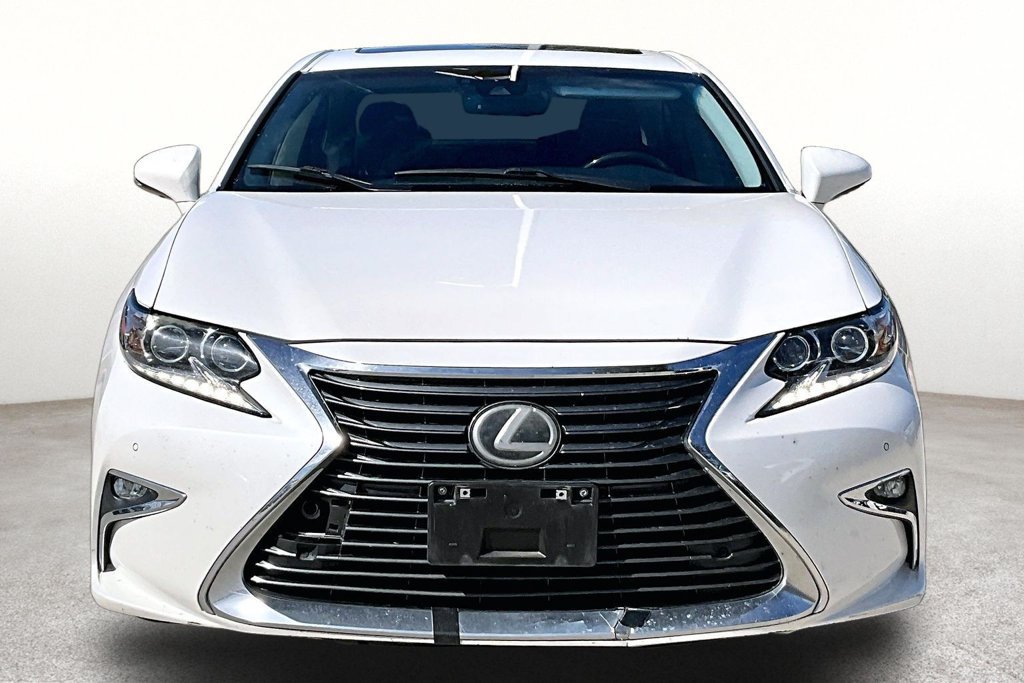 Used 2016 Lexus ES 350 w/ Luxury Package w/Wood Trim FWD image 3