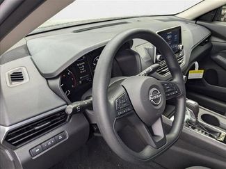 New 2025 Nissan Altima 2.5 S video 3