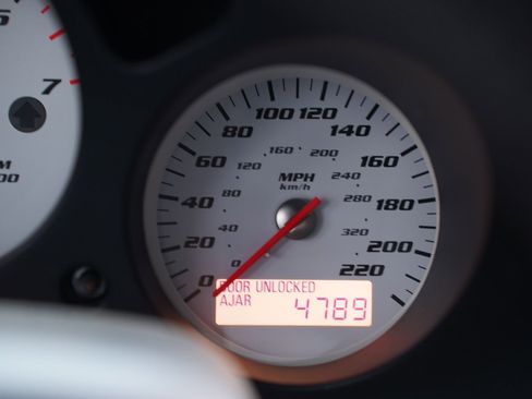 Used 2010 Dodge Viper SRT-10 image 36