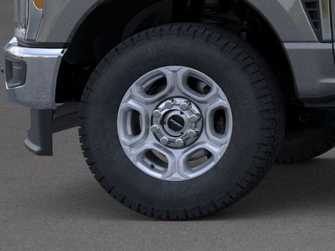 New 2026 Ford F350 XLT image 19