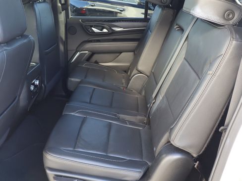 Certified 2024 GMC Yukon XL Denali image 32