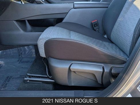 Used 2021 Nissan Rogue S AWD/4WD image 15