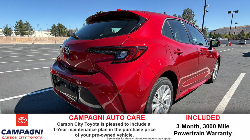 Used 2025 Toyota Corolla SE FWD image 2