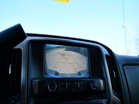 Used 2018 GMC Sierra 1500 Denali w/ Denali Ultimate Package image 12