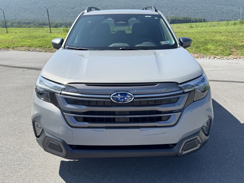 New 2026 Subaru Forester Limited AWD/4WD image 9
