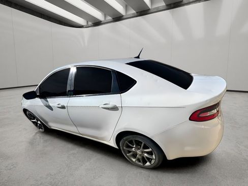 Used 2014 Dodge Dart SXT image 2