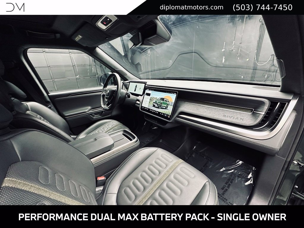 Used 2025 Rivian R1S Adventure Dual AWD/4WD image 18