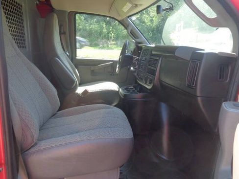 Used 2024 Chevrolet Express 2500 w/ Driver Convenience Package RWD image 22