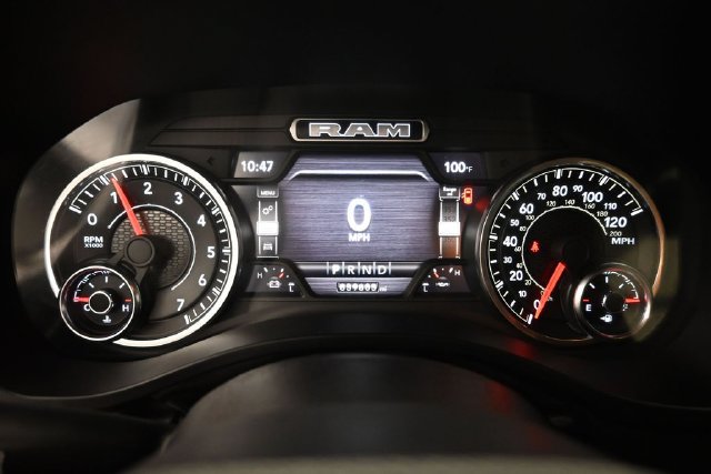 Used 2022 RAM 1500 Big Horn AWD/4WD image 12