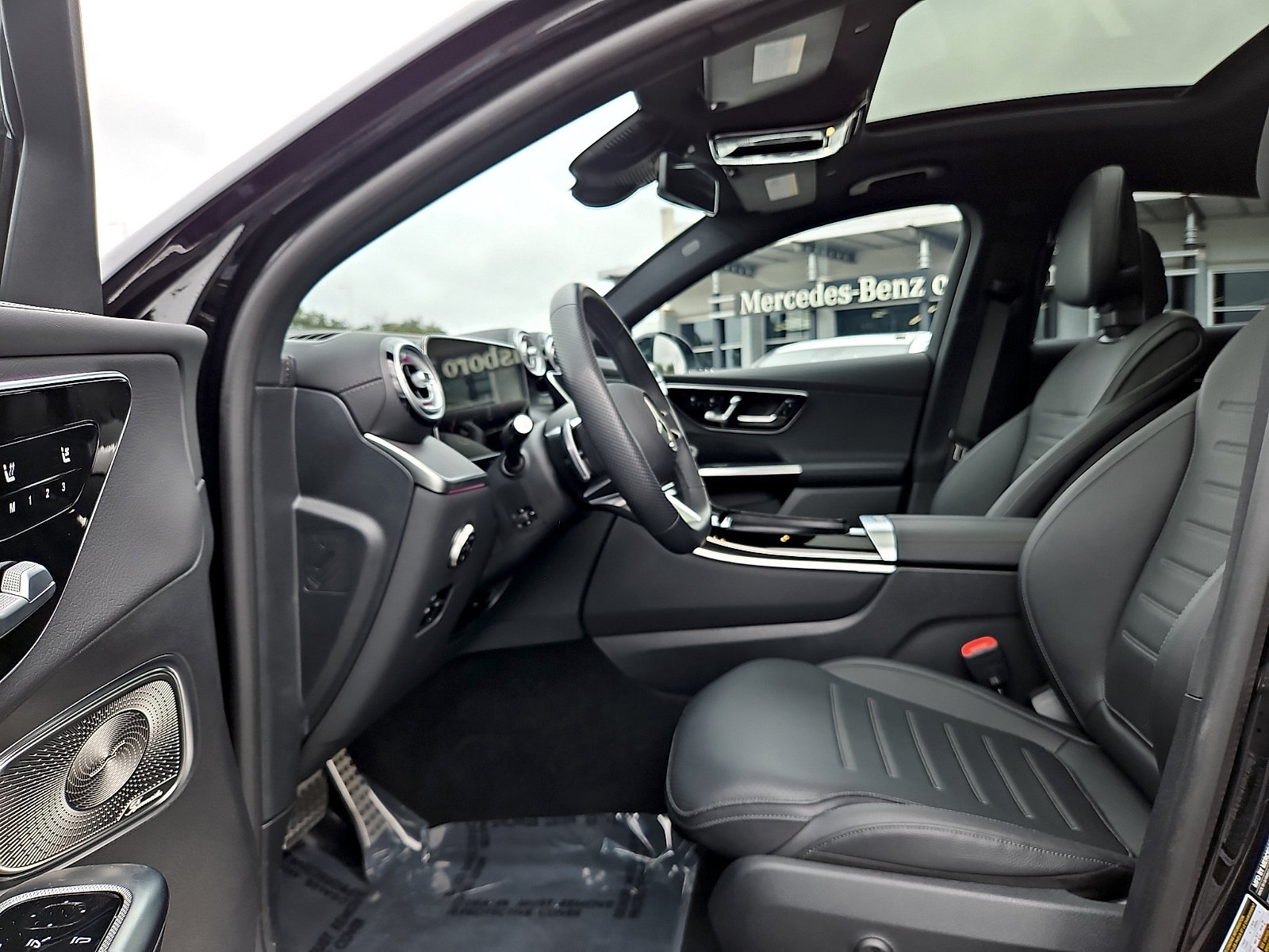 Certified 2026 Mercedes-Benz GLC 300 4MATIC image 13