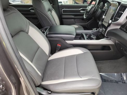 Used 2023 RAM 1500 Big Horn AWD/4WD image 14