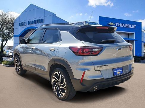 Used 2025 Chevrolet TrailBlazer RS w/ Convenience Package FWD image 5