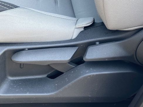 Certified 2025 Toyota Tacoma TRD Off-Road AWD/4WD image 14