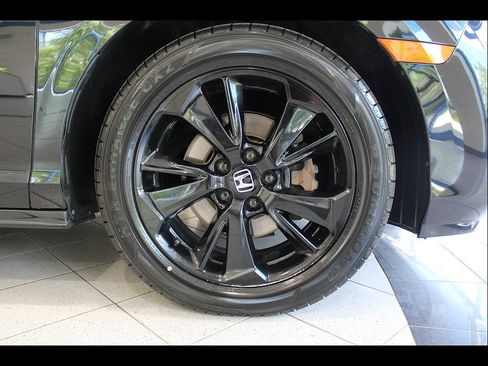 Used 2023 Honda Odyssey Sport image 10