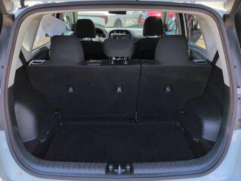 Certified 2023 Kia Soul LX w/ LX Technology Package FWD image 13
