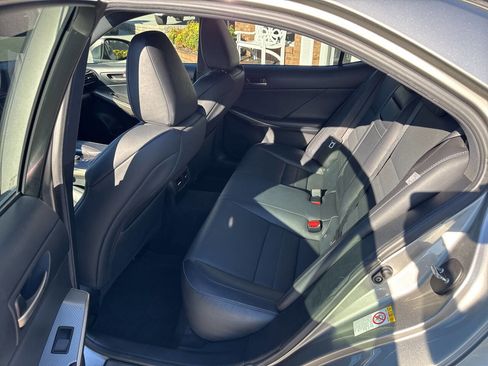 Used 2018 Lexus IS 350 F Sport w/ F Sport Package image 17