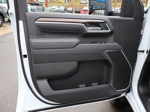 New 2026 Chevrolet Silverado 2500 LT w/ Trail Boss Package image 12