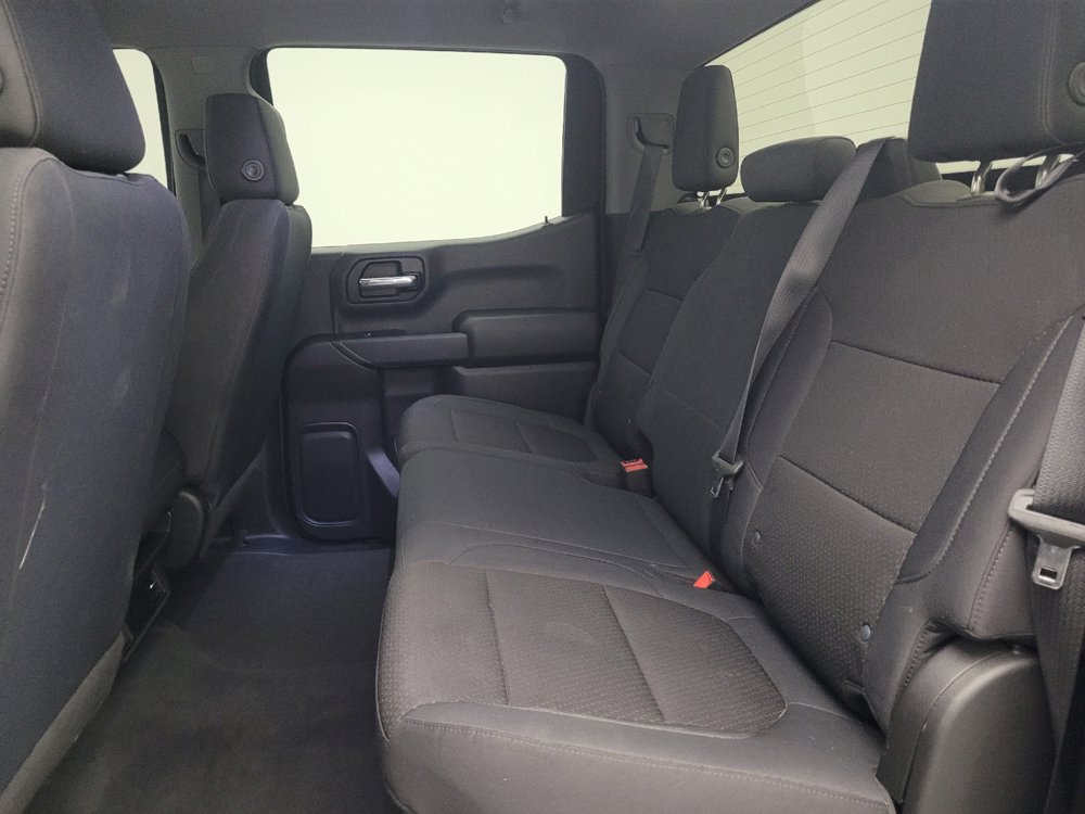 Used 2019 Chevrolet Silverado 1500 Custom w/ Custom Value Package RWD image 18