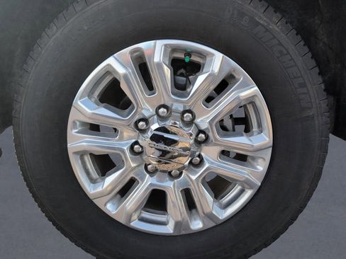 Used 2022 GMC Sierra 2500 Denali w/ Denali Ultimate Package image 14