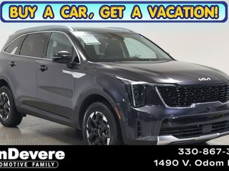 Used 2025 Kia Sorento S w/ Panoramic Sunroof Package AWD/4WD video 1