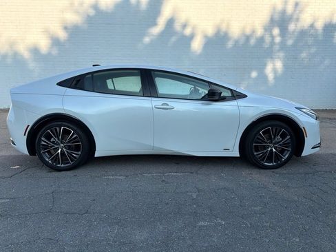Used 2025 Toyota Prius Limited AWD/4WD image 1