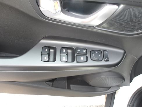 Certified 2023 Hyundai Kona SEL w/ Convenience Package AWD/4WD image 15