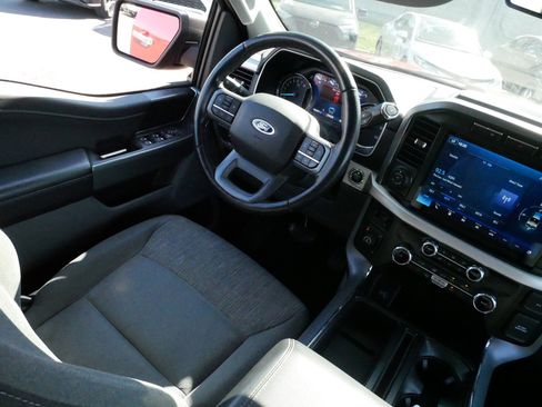 Used 2022 Ford F150 XLT w/ Equipment Group 302A High image 9