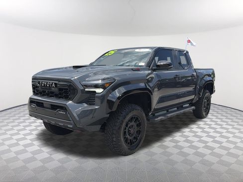 Certified 2025 Toyota Tacoma TRD Pro AWD/4WD image 3