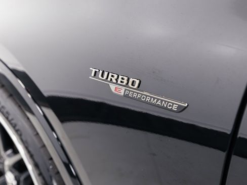 Used 2025 Mercedes-Benz GLC 63 AMG S image 38