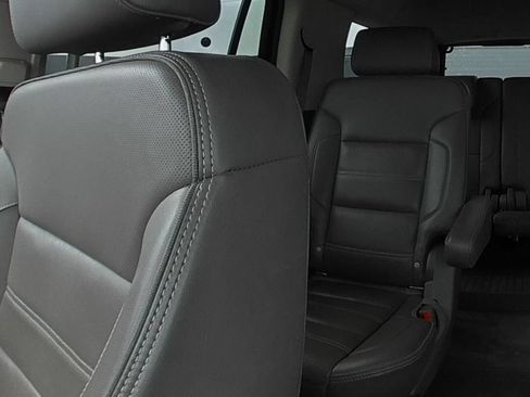 Used 2020 GMC Yukon Denali w/ Open Road Package AWD/4WD image 35