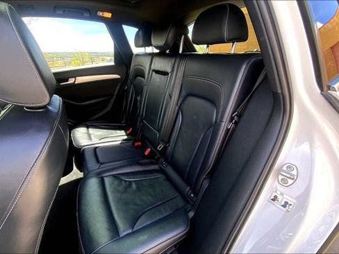 Used 2016 Audi SQ5 Premium Plus w/ Technology Package AWD/4WD image 18