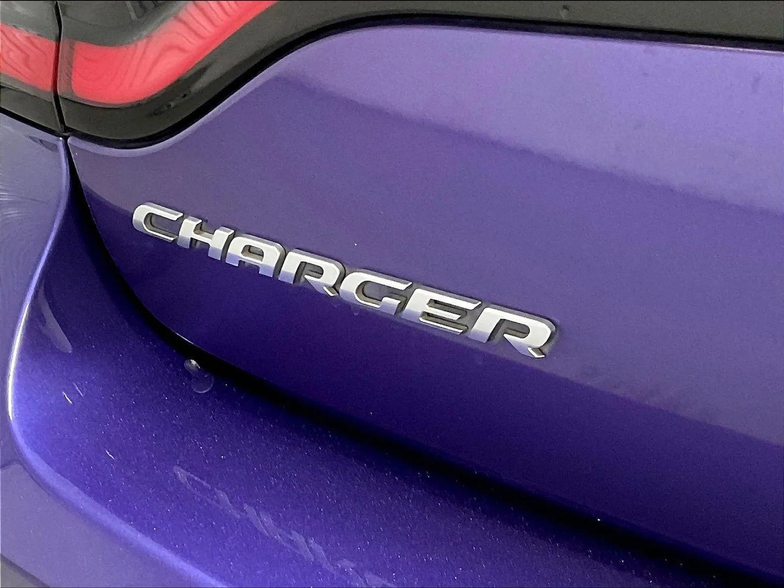 Used 2016 Dodge Charger SRT RWD image 33