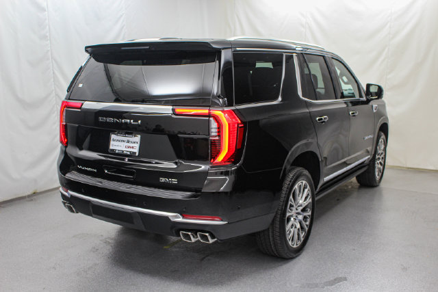 New 2026 GMC Yukon Denali w/ Sun & Power Step Package AWD/4WD image 10