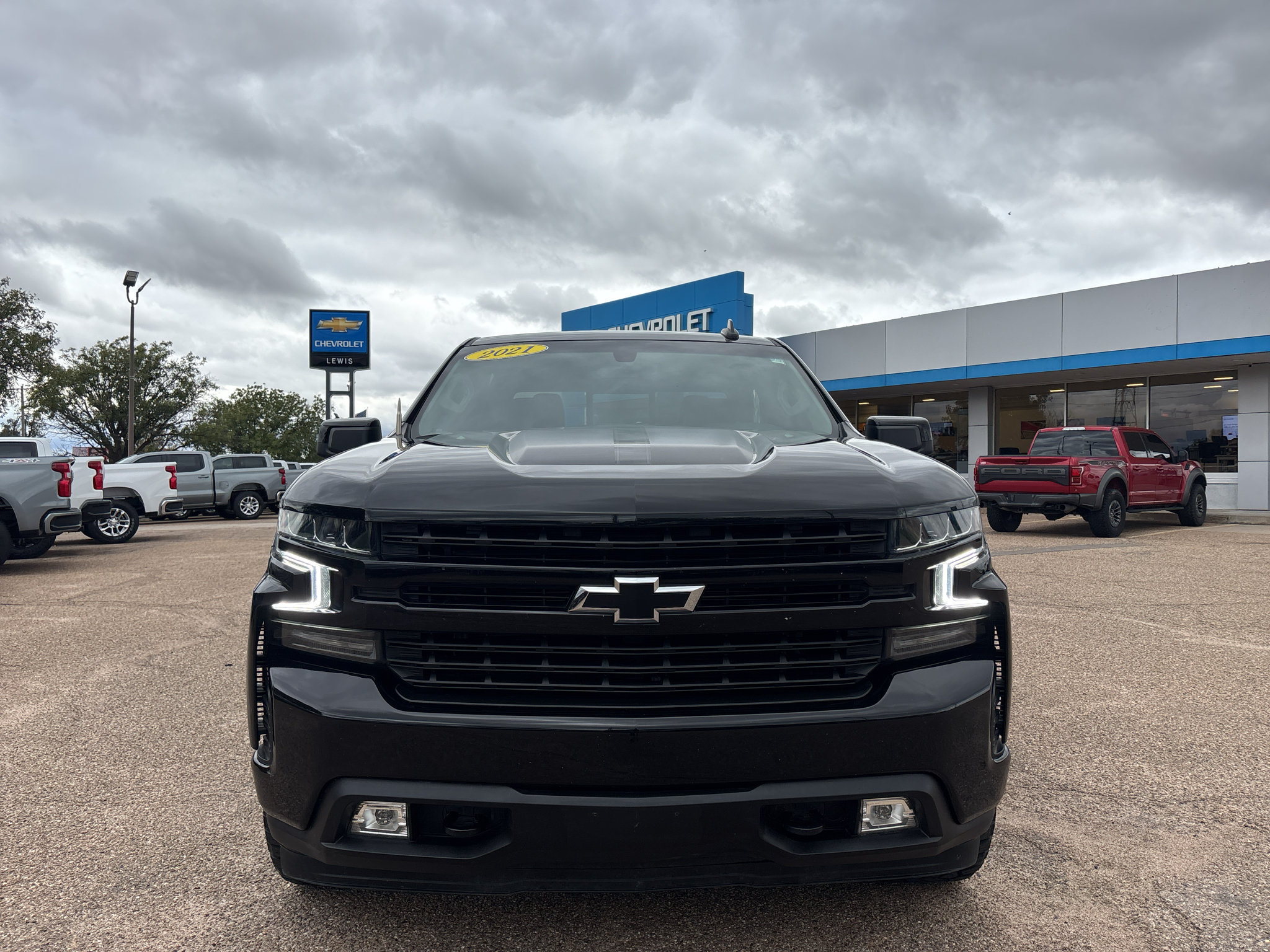 Used 2021 Chevrolet Silverado 1500 RST w/ Rally Edition AWD/4WD image 3