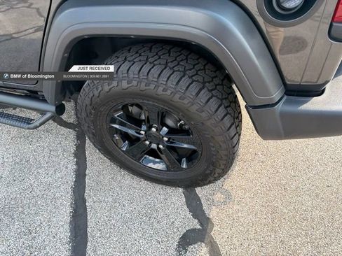 Used 2019 Jeep Wrangler Unlimited Sport AWD/4WD image 6