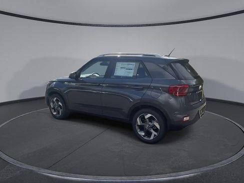 New 2025 Hyundai Venue SEL FWD image 7