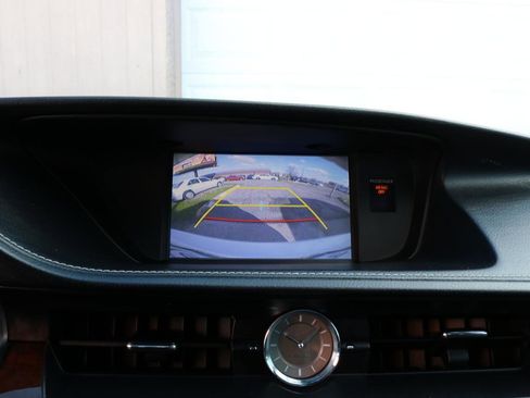 Used 2015 Lexus ES 350 w/ Premium Package image 27