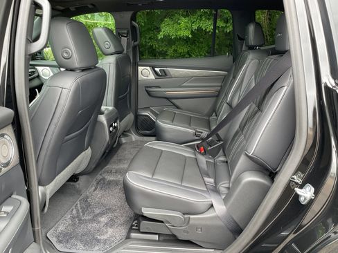 New 2026 Buick Enclave Avenir w/ Super Cruise Package AWD/4WD image 33