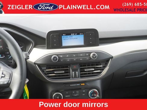 Used 2021 Ford Escape S image 14