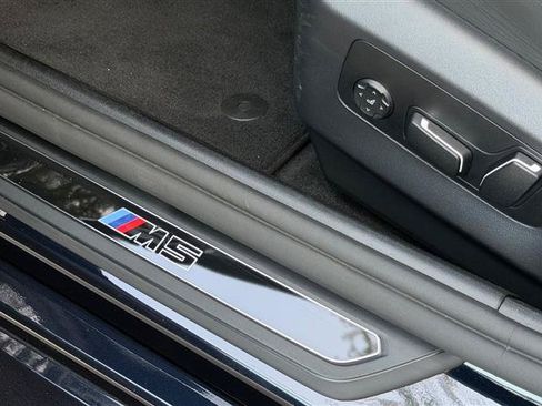Used 2026 BMW M5 w/ Executive Package AWD/4WD image 35