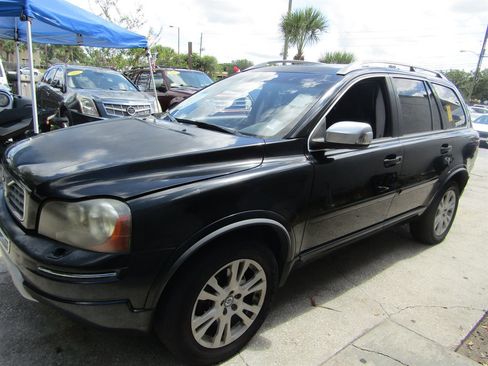 Used 2013 Volvo XC90 3.2 image 1