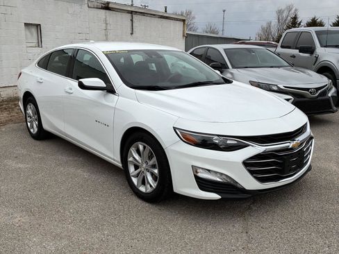 Used 2024 Chevrolet Malibu LT image 16
